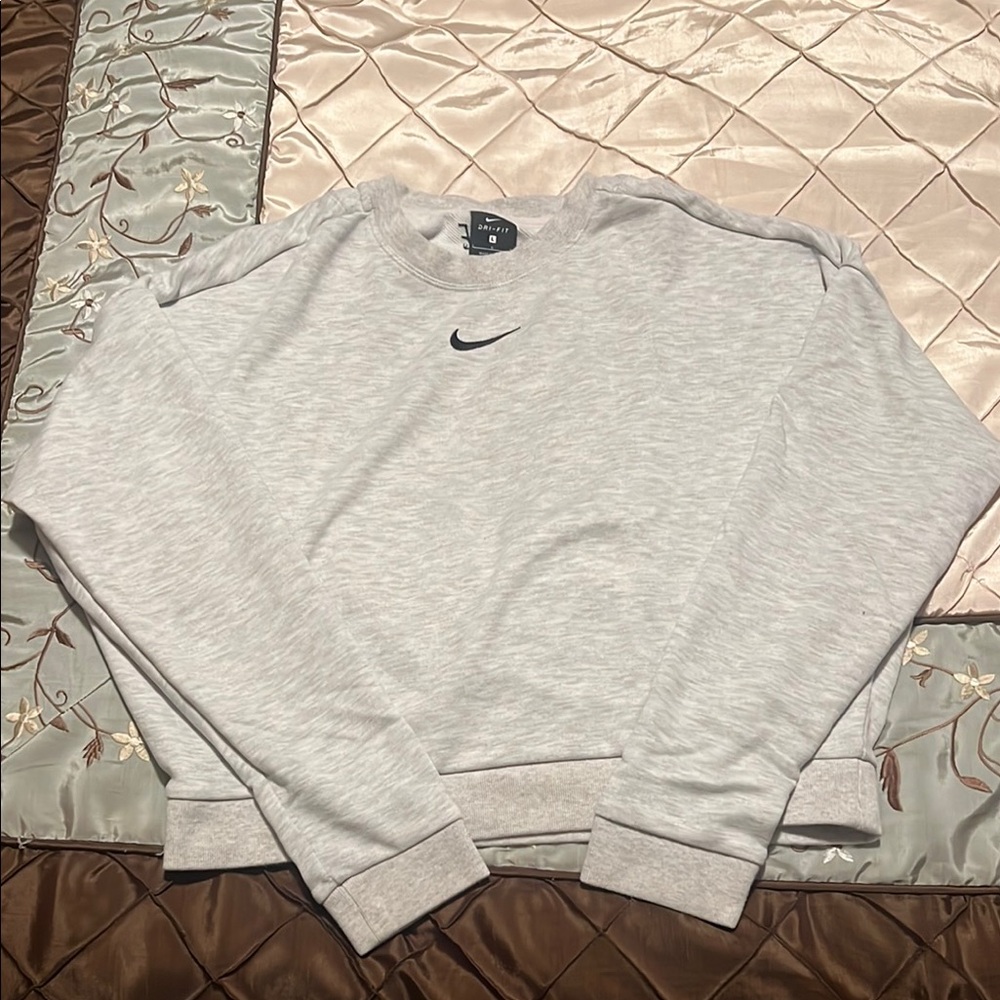 Nike Women’s Cropped Cutout Light Gray Sweatshirt